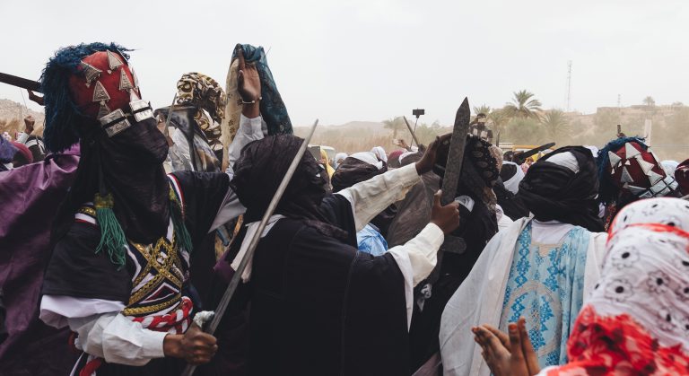 Une fête touareg millénaire au coeur du Sahara en Algérie